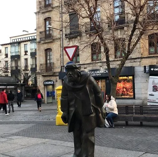 Corrillo Plaza Mayor - Parking Opcional *
